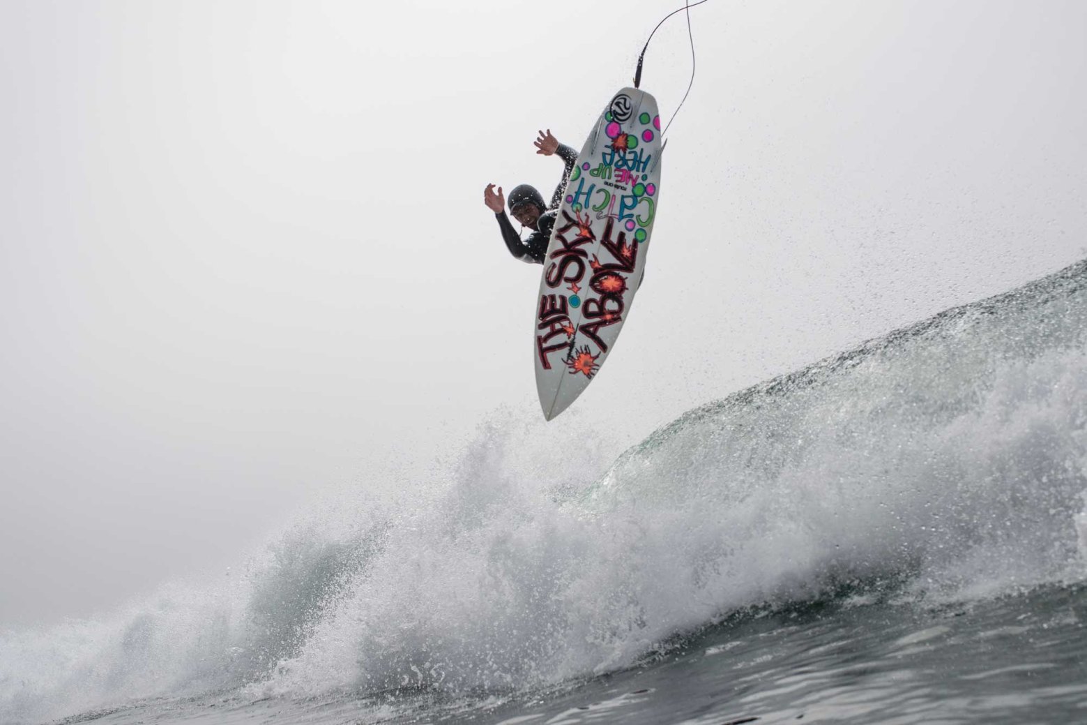 United Airlines Slashes Boardbag Fees To/From California