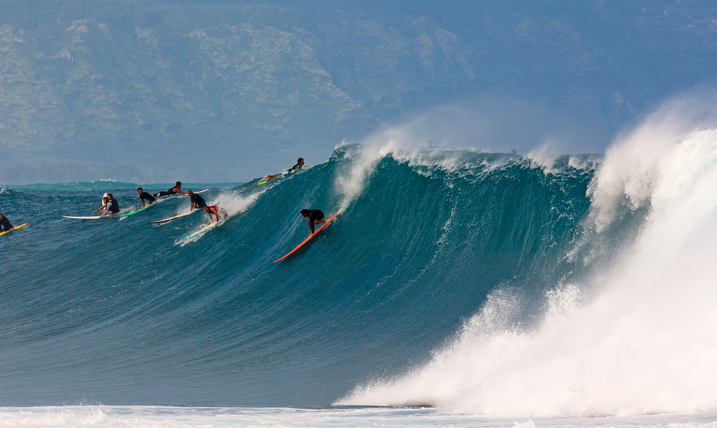 Highlights: Kona Big Wave Golden Ale Live at Waimea Bay - Surfline