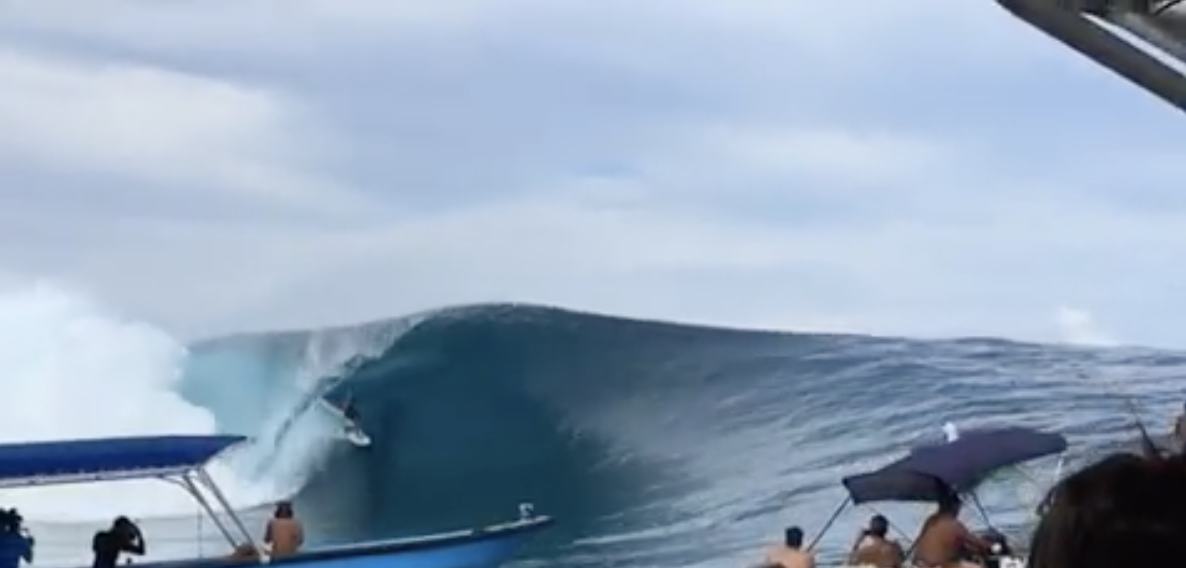 Teahupoo Surf News, Videos & Photos at Surfline