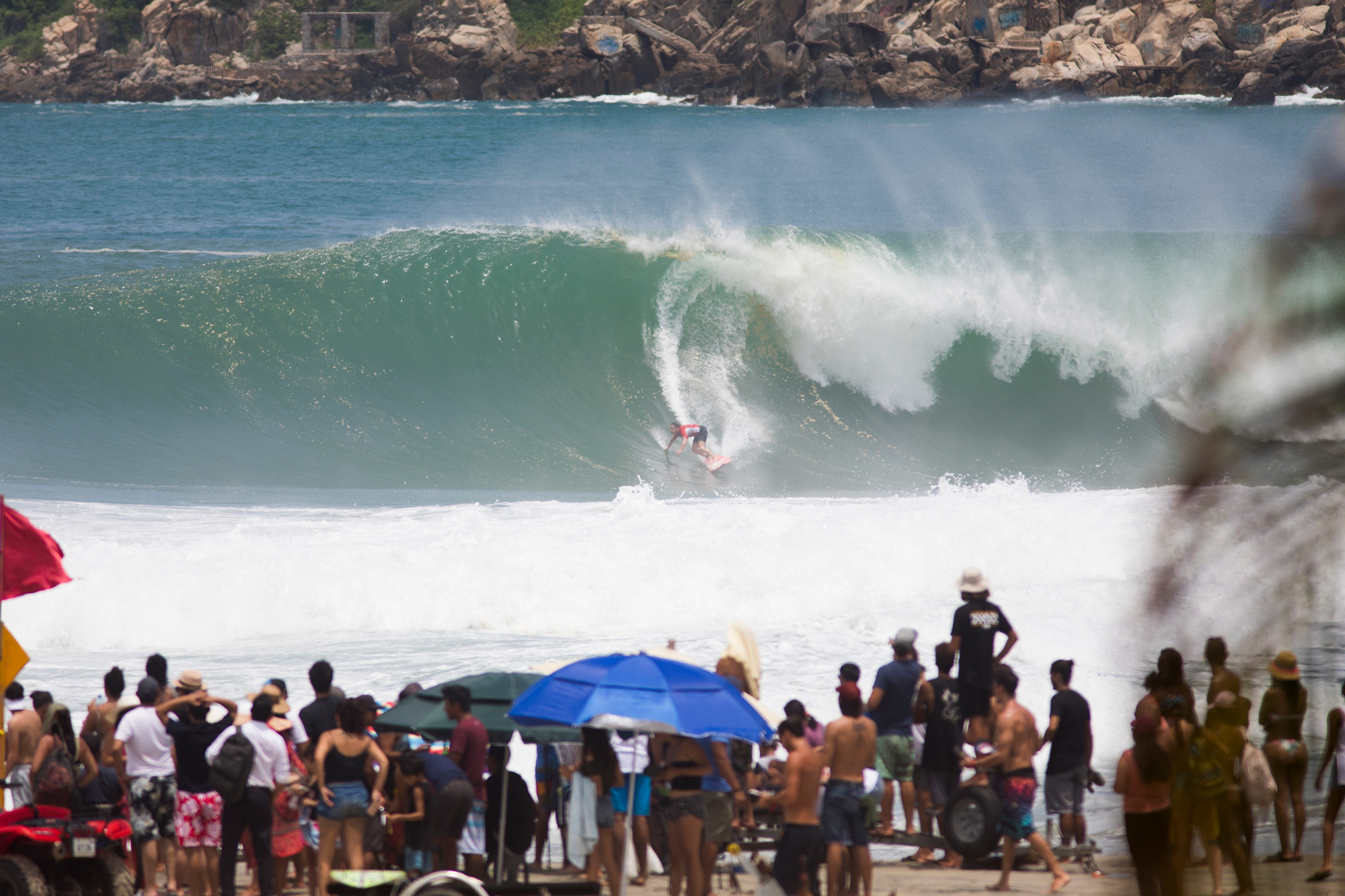 Billy Kemper And Bianca Valenti Win Puerto Escondido Cup Surfline