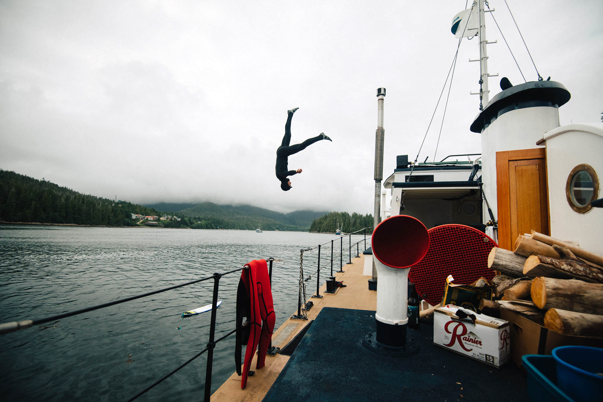 Best Body Glove Wetsuits in 2019 Red Cell & Phoenix Full Suit Review