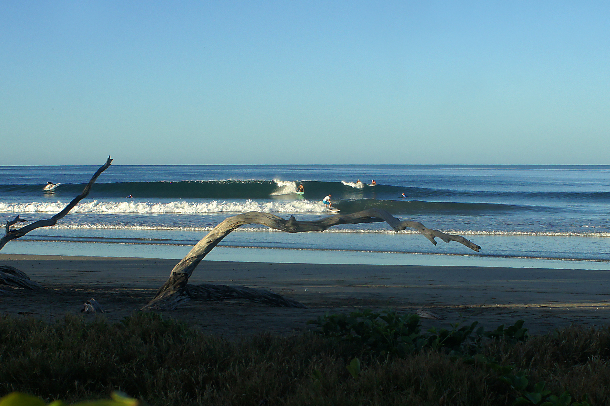 the-best-surf-spots-in-costa-rica-according-to-carlos-mu-oz