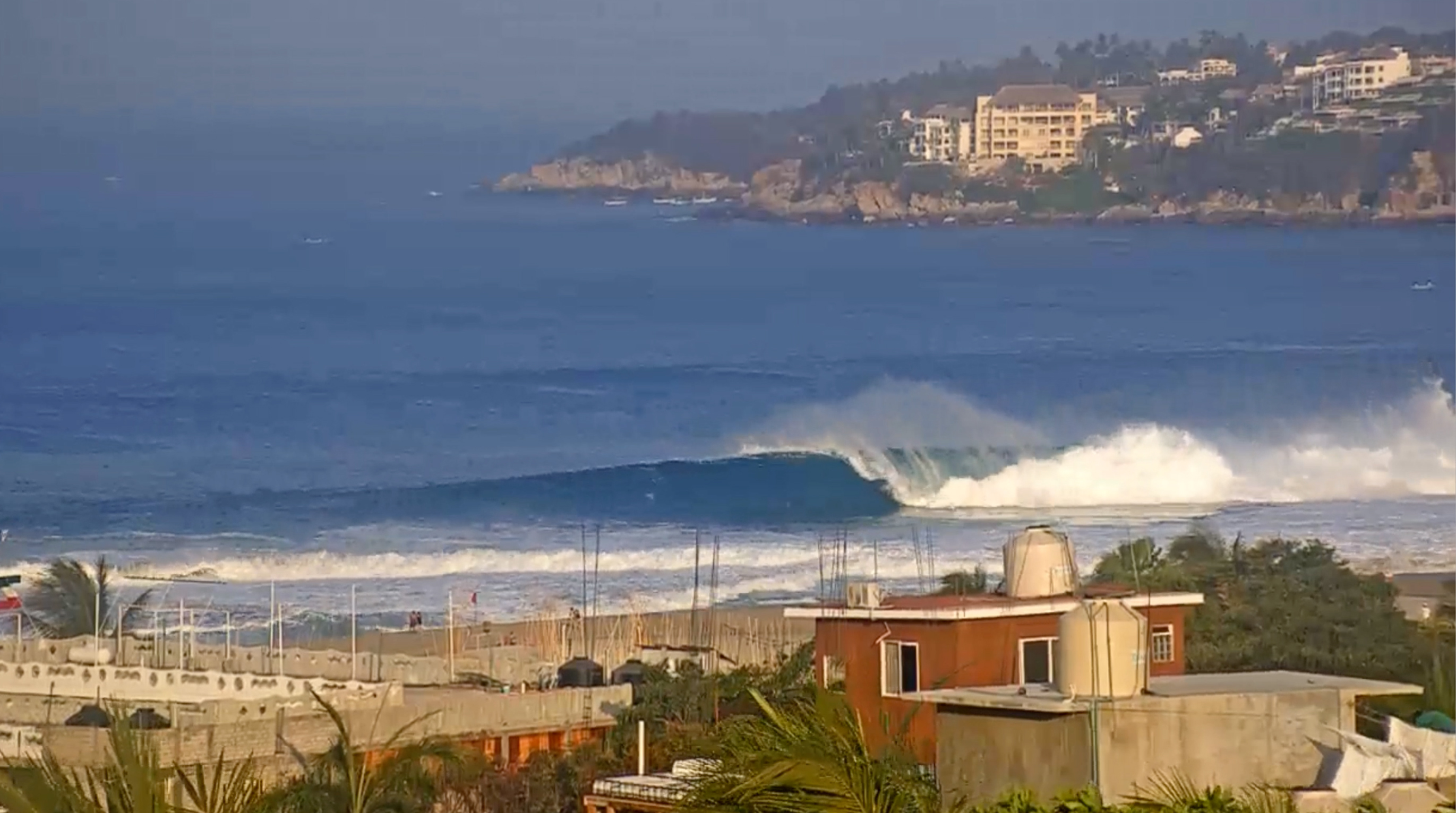 Hightower Surf Cam - y2n4tag