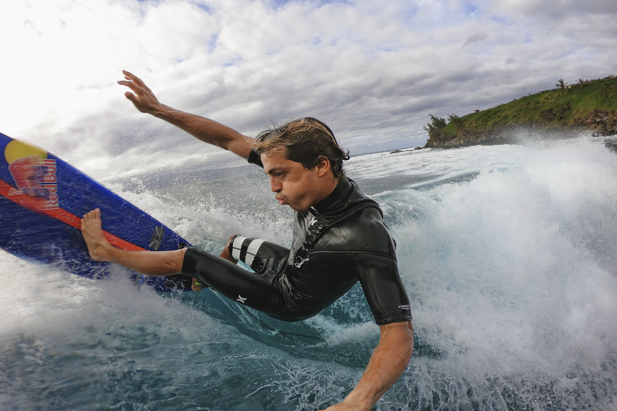 GoPro VR: Tahiti Surf with Anthony Walsh and Matahi Drollet 