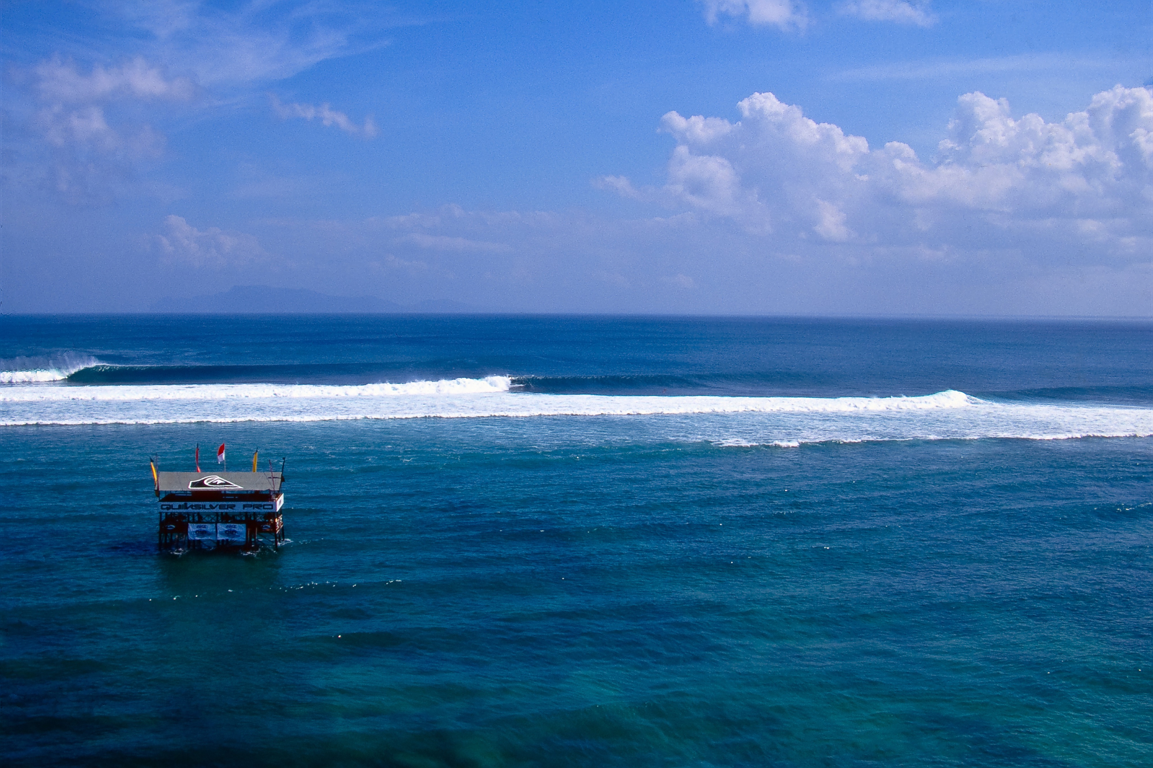 mekanik-g-land-grajagan-java-surf-swell-indonesia – Surfline