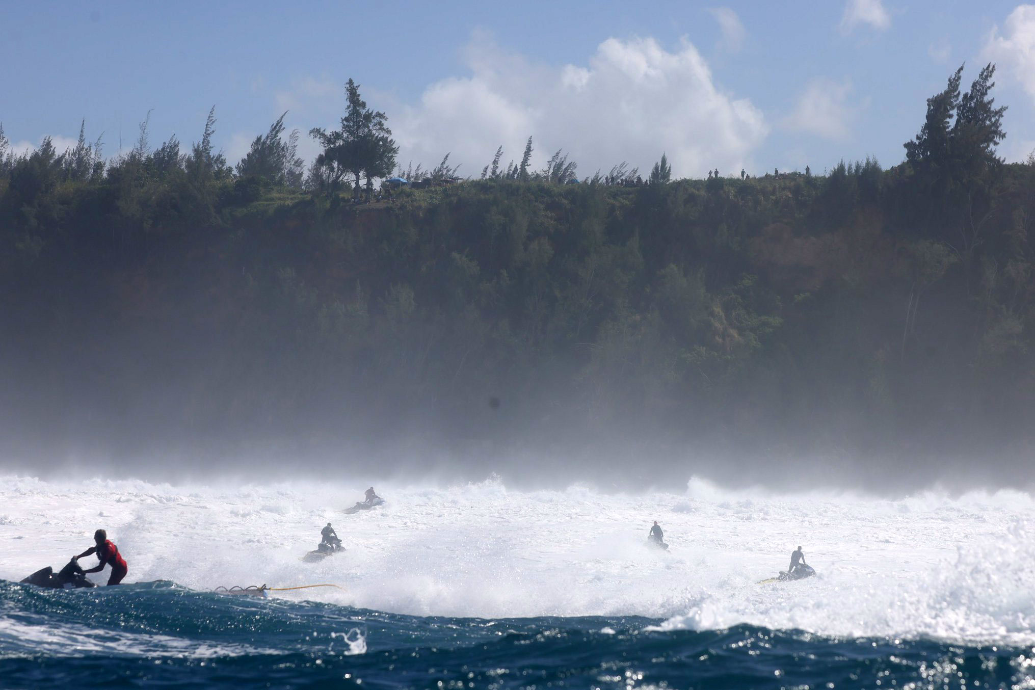 Highlight Reel: Historic Swell Blasts Big-Wave Hotspot Jaws - Surfer