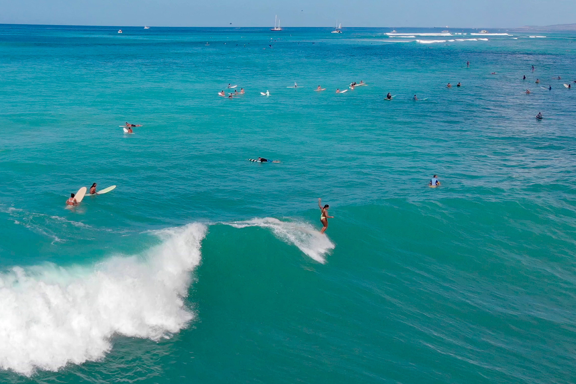Solid Swell Hits Oahu's South Shore.