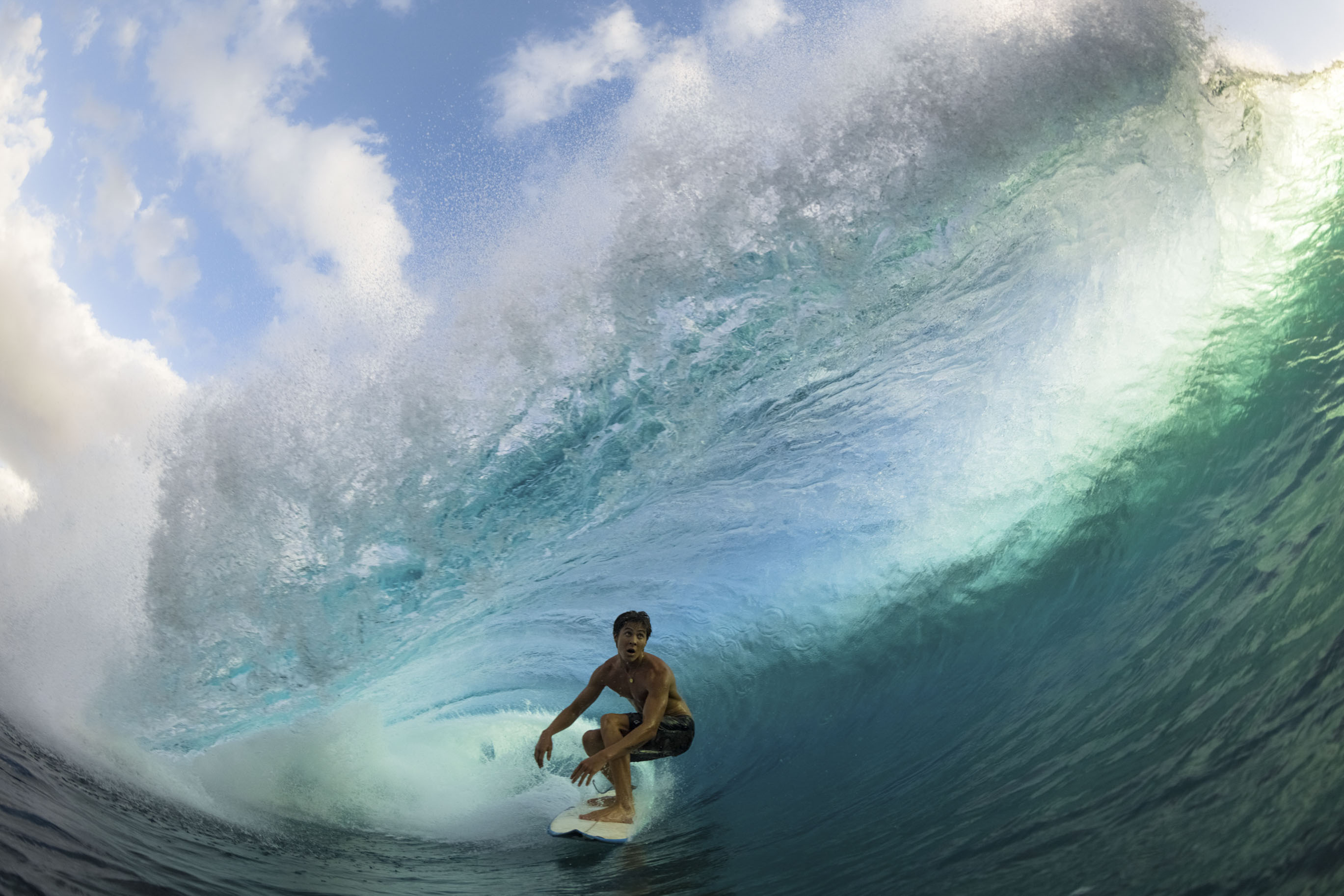 Teahupo’o Maintaining Connection