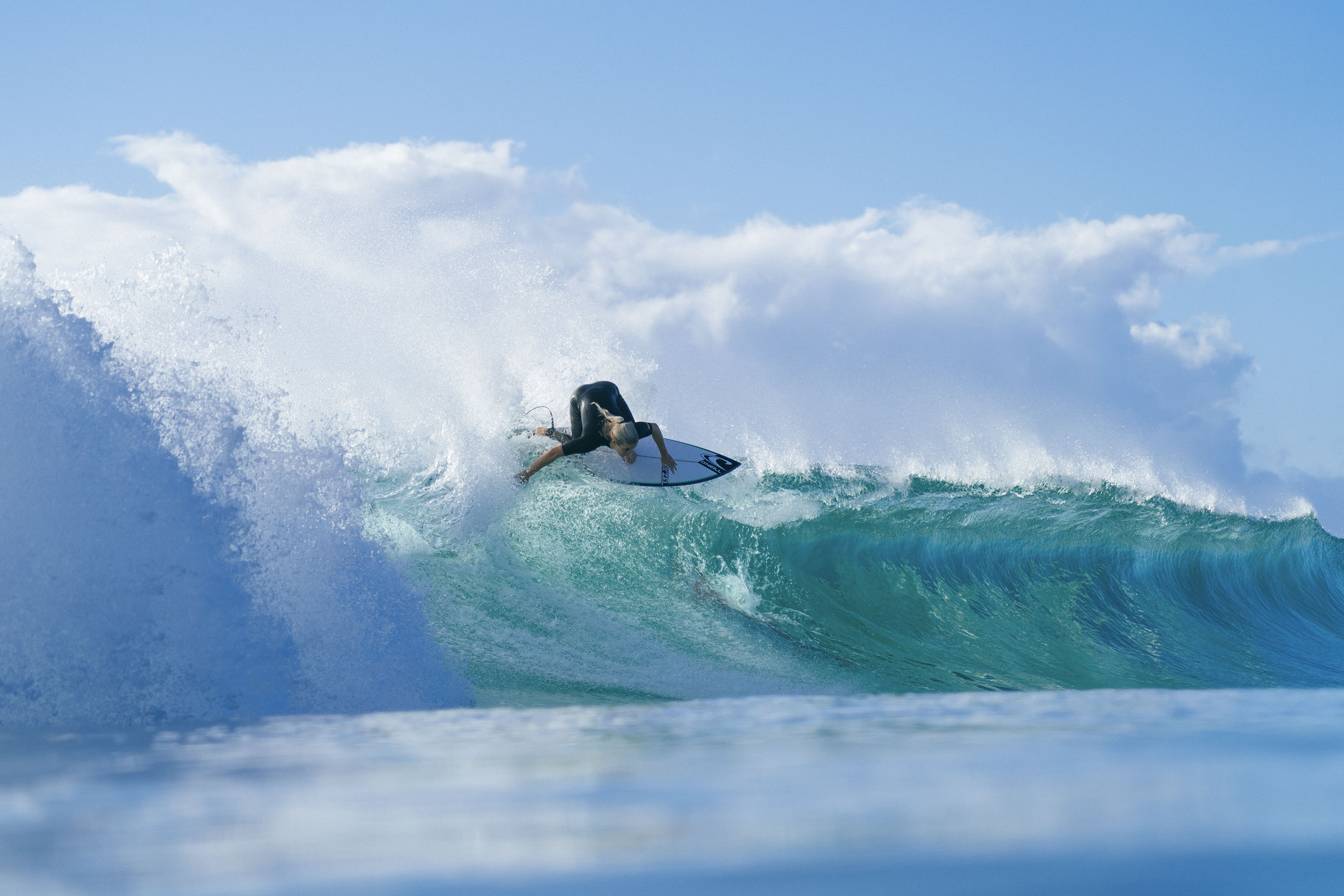 Spring Surfing Long Lines, Longer Days: Spring Warmth In NSW